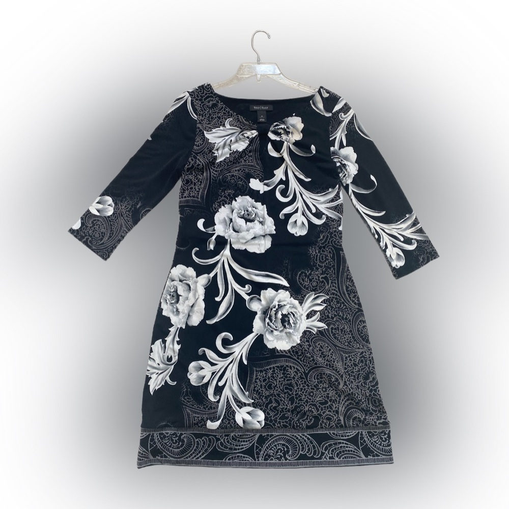 White House Black Market. Tunic dress. Black and cream. Size S